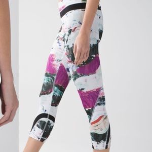 Lululemon Run Inspire Capri Legging